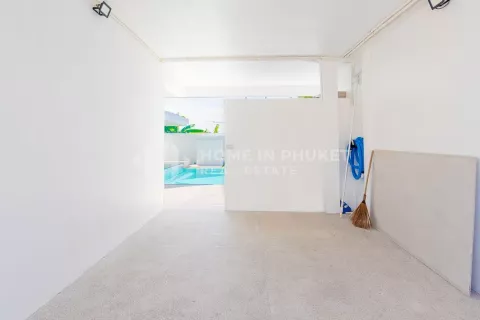 Casa de 3 dormitorios en Nai Harn Beach, Tailandia № 131564 - foto 26