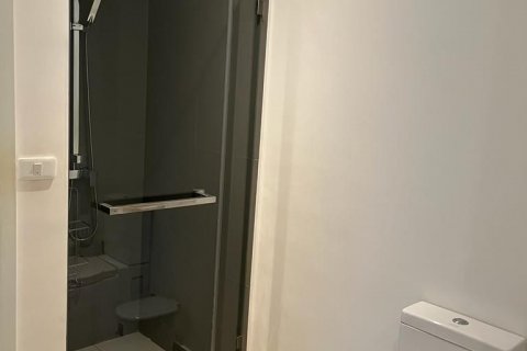 Condo à Watthana, Bangkok, Thaïlande, 1 chambre  № 123970 - photo 6
