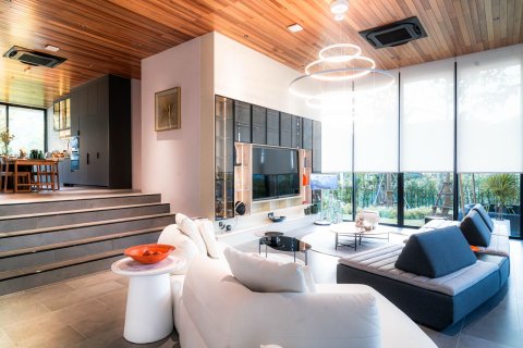 Chalet de 4 dormitorios en Kamala, Tailandia № 71543 - foto 25