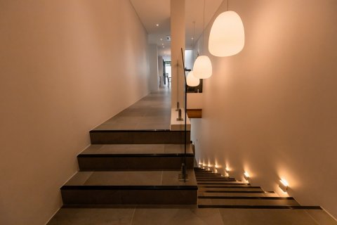 Chalet de 4 dormitorios en Kamala, Tailandia № 71543 - foto 10