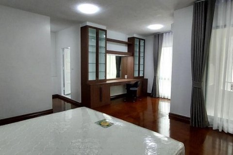 อพาร์ตเมนต์ในปทุมวัน, กรุงเทพฯ, ประเทศไทย 3 ห้องนอน № 123933 - รูปถ่าย 7