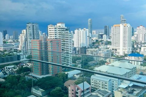 Condominio de 3 dormitorios en Watthana, Bangkok, Tailandia № 124056 - foto 2