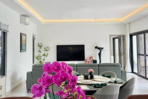 Chalet de 5 dormitorios en Hua Hin, Tailandia № 124376 - foto 5