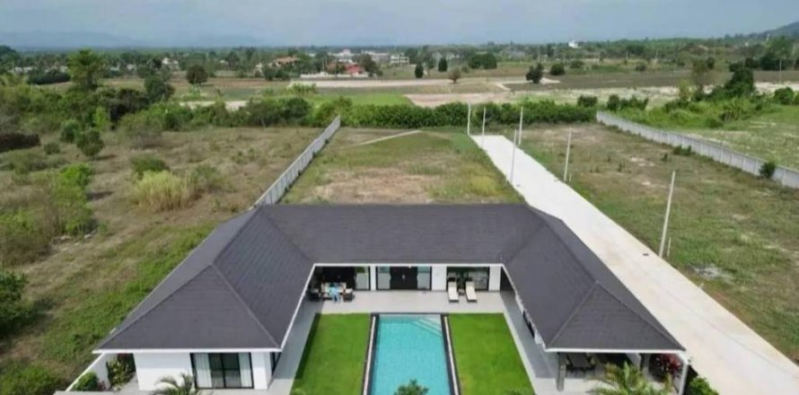 Chalet de 5 dormitorios en Hua Hin, Tailandia № 124376