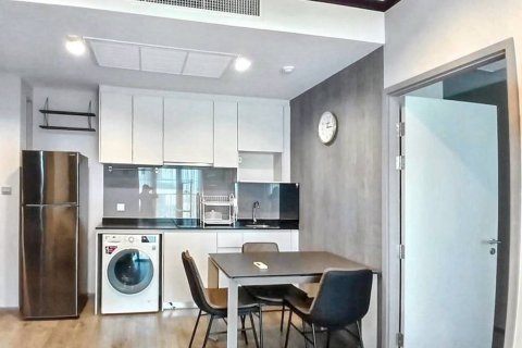 Condominio de 2 dormitorios en Chatuchak, Bangkok, Tailandia № 124603 - foto 5