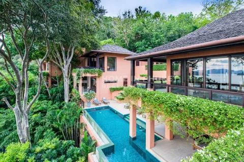 Casa de 4 dormitorios en Phuket, Tailandia № 131503 - foto 3