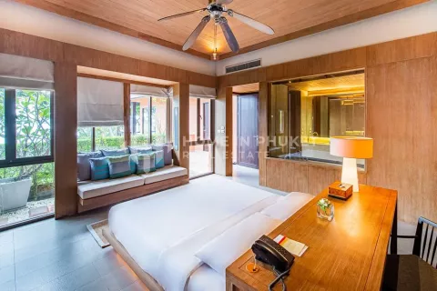 Casa de 4 dormitorios en Phuket, Tailandia № 131503 - foto 16