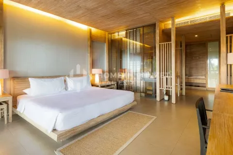 Casa de 4 dormitorios en Phuket, Tailandia № 131503 - foto 25