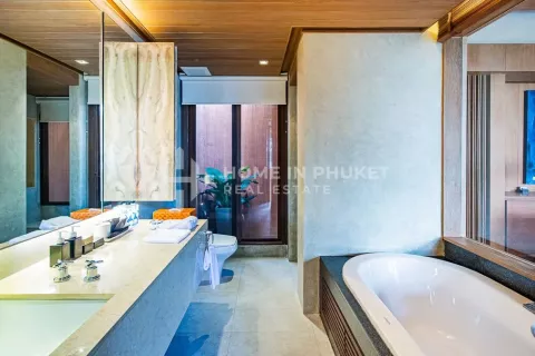 Casa de 4 dormitorios en Phuket, Tailandia № 131503 - foto 17