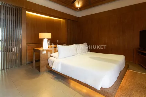 Casa de 4 dormitorios en Phuket, Tailandia № 131503 - foto 22