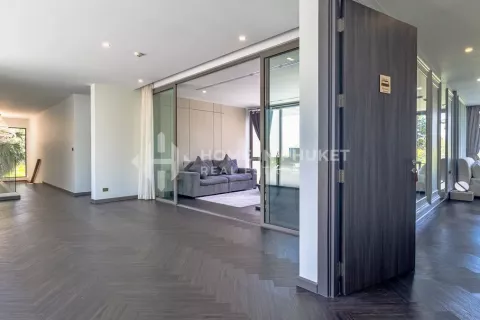 Casa de 5 dormitorios en Phuket, Tailandia № 131505 - foto 24