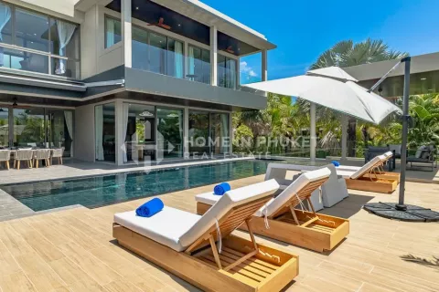 Casa de 5 dormitorios en Phuket, Tailandia № 131505