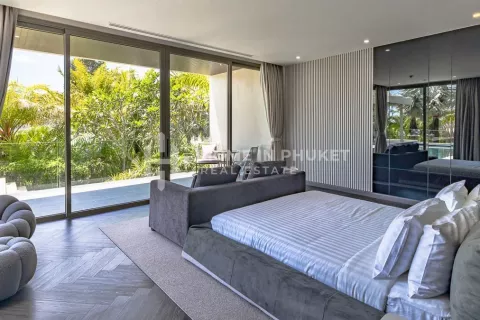 Casa de 5 dormitorios en Phuket, Tailandia № 131505 - foto 13
