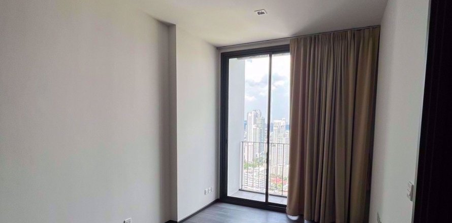 Кондоминиум с 1 спальней в Бангкоке, Таиланд в Edge Sukhumvit 23 № 111306