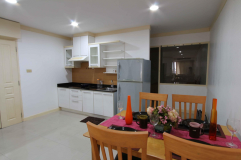 Condo in Khlong Toei, Bangkok, Thailand, 2 bedrooms  № 77244