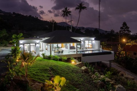 Casa de 3 dormitorios en Ko Samui, Tailandia № 100559 - foto 20