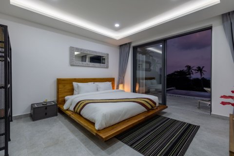 Casa de 3 dormitorios en Ko Samui, Tailandia № 100559 - foto 14