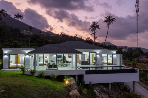 Casa de 3 dormitorios en Ko Samui, Tailandia № 100559 - foto 17