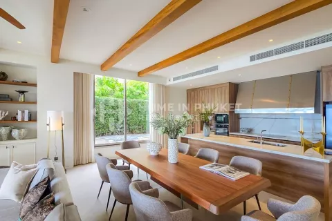 Casa de 4 dormitorios en Phuket, Tailandia № 131375 - foto 5