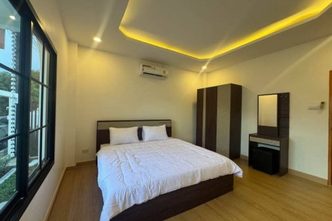 Haus in Phuket, Thailand 2 Schlafzimmer № 132959 - Foto 5