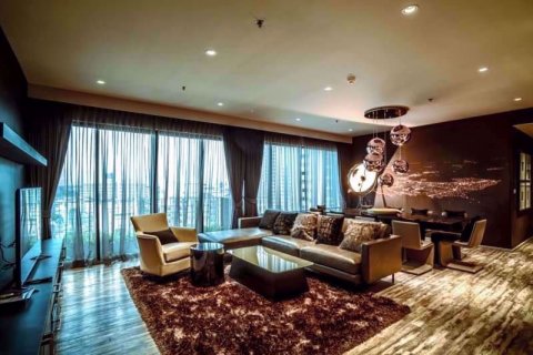 Eigentumswohnung in Bangkok, Thailand, 3 Schlafzimmer in The Emporio Place  № 79095
