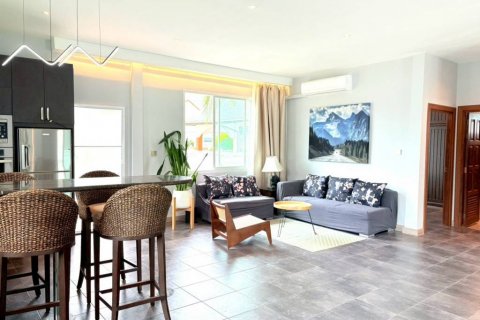 Chalet de 3 dormitorios en Hua Hin, Tailandia № 132571 - foto 6