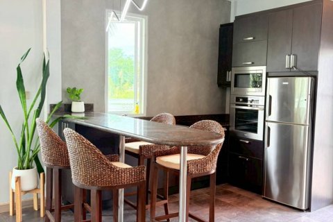 Chalet de 3 dormitorios en Hua Hin, Tailandia № 132571 - foto 9