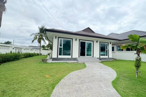 Chalet de 3 dormitorios en Hua Hin, Tailandia № 132571