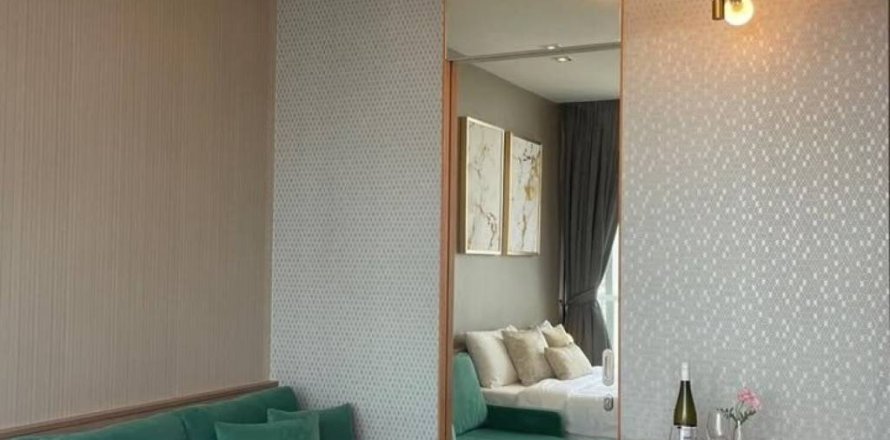 Condominio de 1 dormitorio en Khlong Toei, Bangkok, Tailandia № 132572