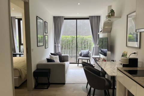 Condominio de 1 dormitorio en Khlong Toei, Bangkok, Tailandia № 132570 - foto 2