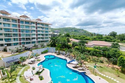 Condominio de 3 dormitorios en Hua Hin, Tailandia № 126656 - foto 10