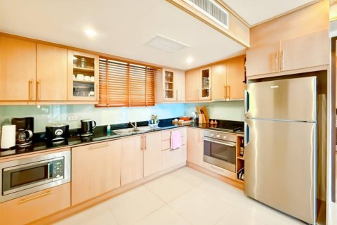 Condominio de 3 dormitorios en Hua Hin, Tailandia № 126656 - foto 8
