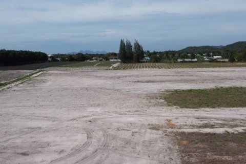 Terreno en Hua Hin, Tailandia № 126660 - foto 9