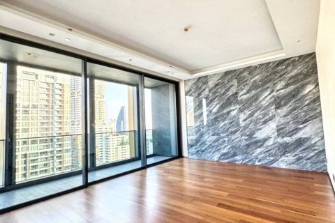 Condominio de 2 dormitorios en Khlong Toei, Bangkok, Tailandia № 126655