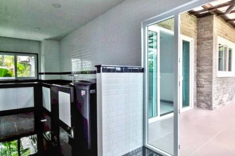 Casa de 3 dormitorios en Pattaya, Tailandia № 126654 - foto 9