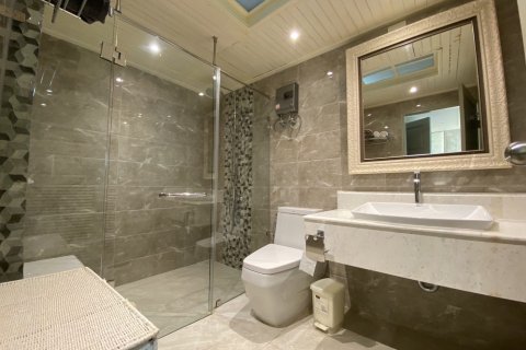 Condominio de 3 dormitorios en Pattaya, Tailandia № 119490 - foto 11