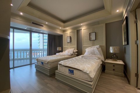 Condominio de 3 dormitorios en Pattaya, Tailandia № 119490 - foto 15