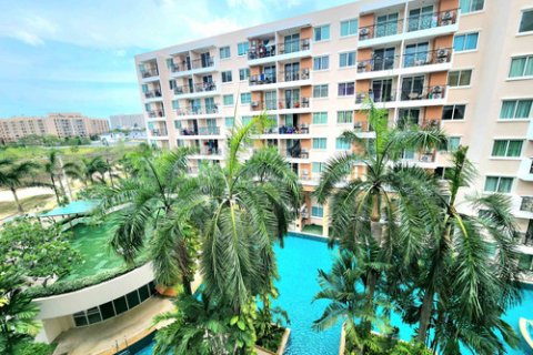 Apartamento de 2 dormitorios en Jomtien Beach, Pattaya, Tailandia № 100694 - foto 2