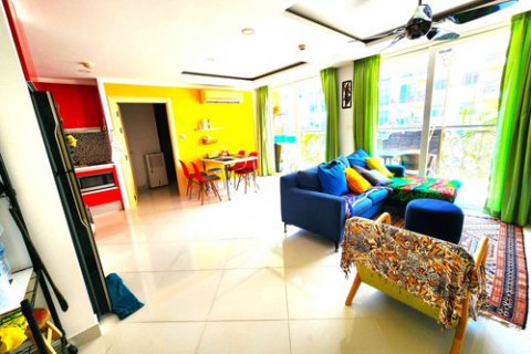 Apartamento de 2 dormitorios en Jomtien Beach, Pattaya, Tailandia № 100694 - foto 12