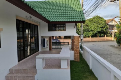 Casa de 2 dormitorios en Pattaya, Tailandia № 104741 - foto 9