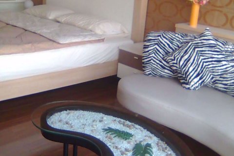 Condominio de 1 dormitorio en Watthana, Bangkok, Tailandia № 76821 - foto 5