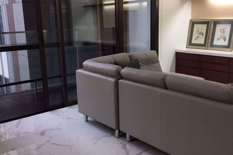 Condominio de 1 dormitorio en Pathum Wan, Bangkok, Tailandia № 76815 - foto 2