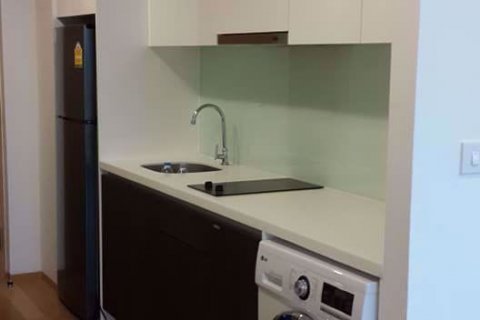 Condo in Yan Nawa, Bangkok, Thailand, 1 bedroom № 76816 - photo 4
