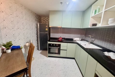 Condominio de 2 dormitorios en Bangkok, Tailandia № 125883 - foto 10