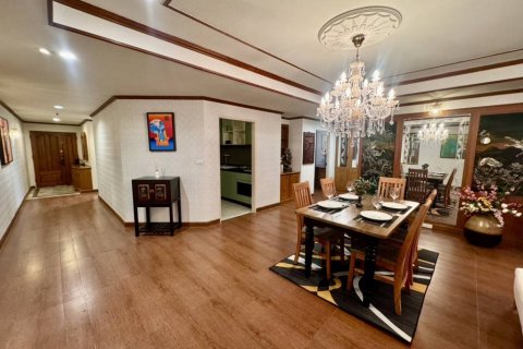 Condominio de 2 dormitorios en Bangkok, Tailandia № 125883 - foto 8