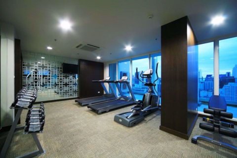 Condominio de 2 dormitorios en Bang Rak, Bangkok, Tailandia № 76724 - foto 13