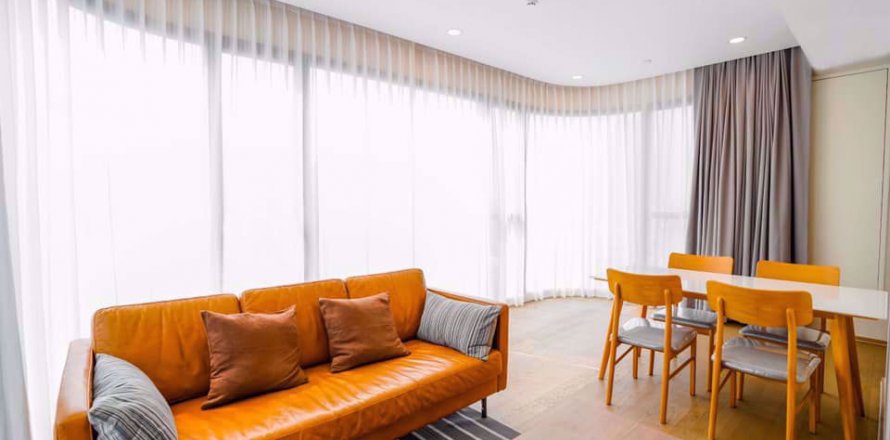 Condo in Bang Rak, Bangkok, Thailand, 2 bedrooms № 76725