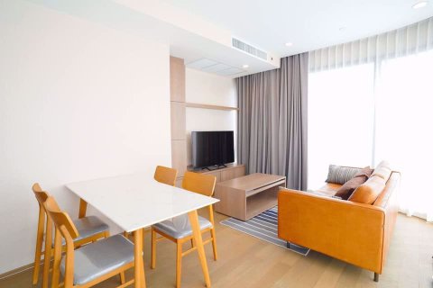 Condo in Bang Rak, Bangkok, Thailand, 2 bedrooms № 76725 - photo 2