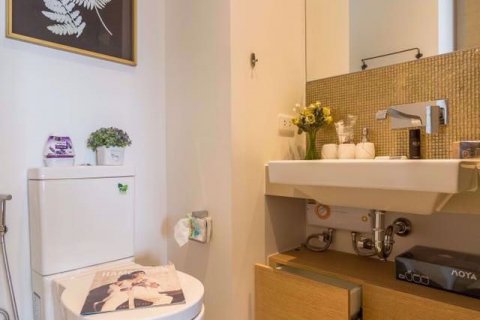 Estudio en el condominio en Watthana, Bangkok, Tailandia № 76722 - foto 8