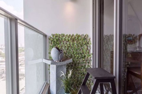 Estudio en el condominio en Watthana, Bangkok, Tailandia № 76722 - foto 10